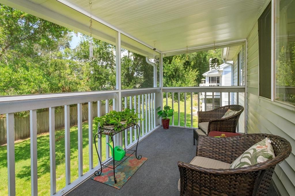 For Sale: $289,000 (3 beds, 2 baths, 1395 Square Feet)