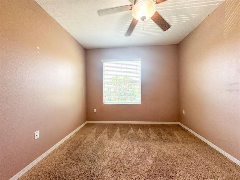 For Rent: $2,100 (3 beds, 2 baths, 1689 Square Feet)
