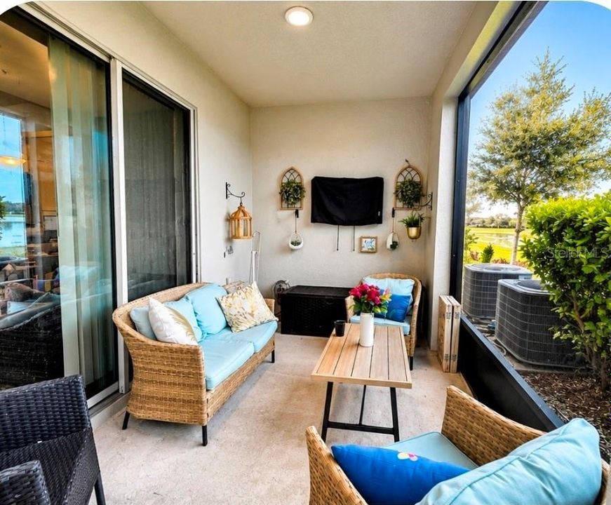En Venta: $419,999 (3 camas, 2 baños, 1596 Pies cuadrados)