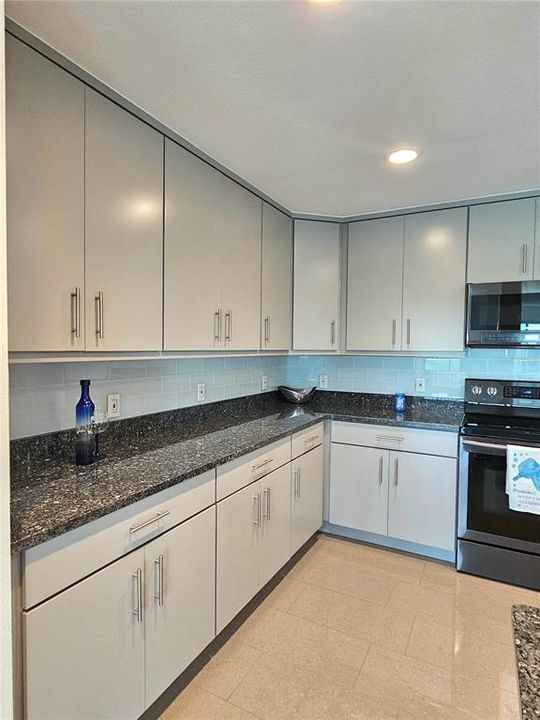 En Venta: $529,900 (3 camas, 2 baños, 1700 Pies cuadrados)