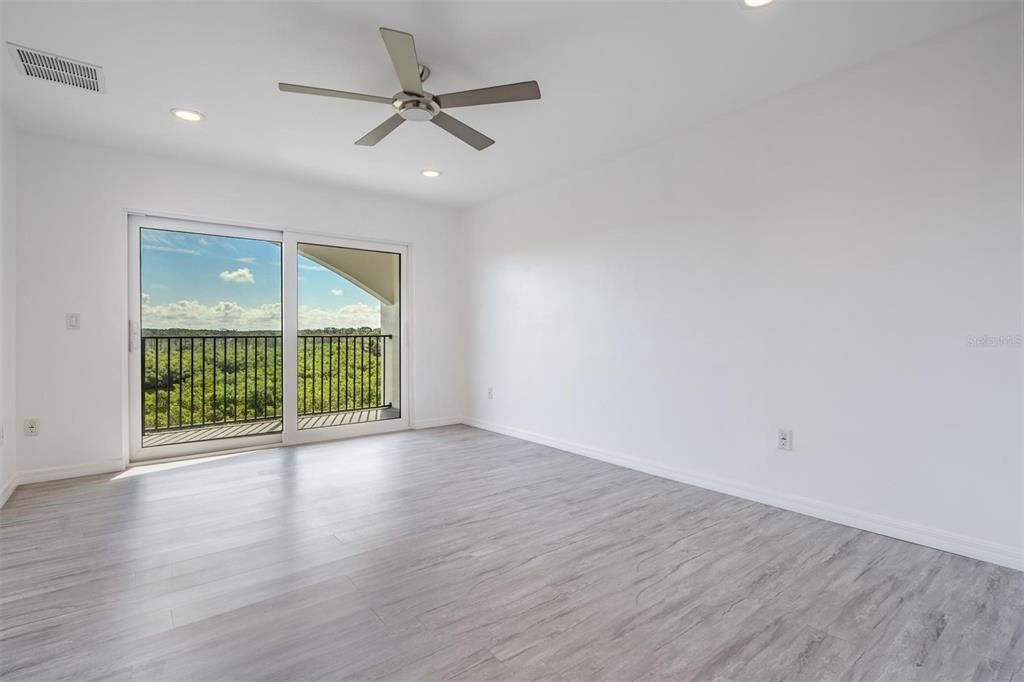 En Venta: $529,900 (3 camas, 2 baños, 1700 Pies cuadrados)