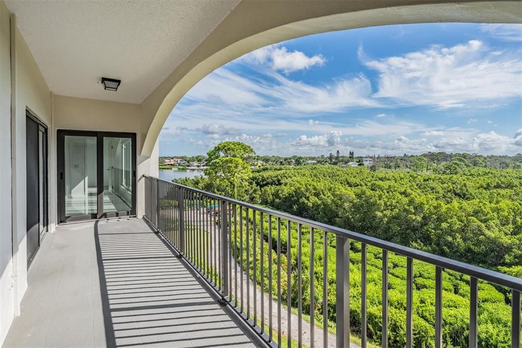 En Venta: $529,900 (3 camas, 2 baños, 1700 Pies cuadrados)