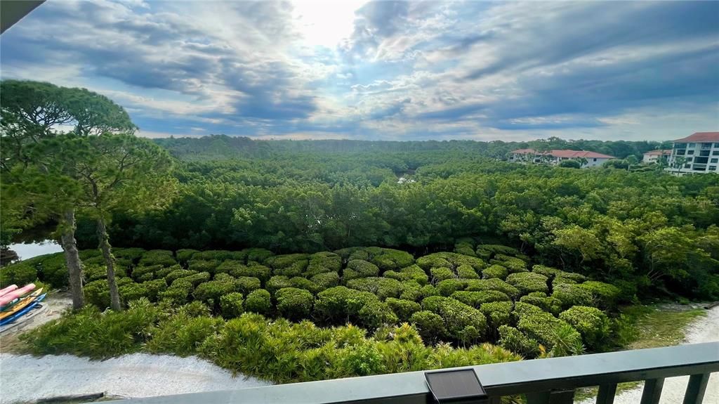 En Venta: $529,900 (3 camas, 2 baños, 1700 Pies cuadrados)