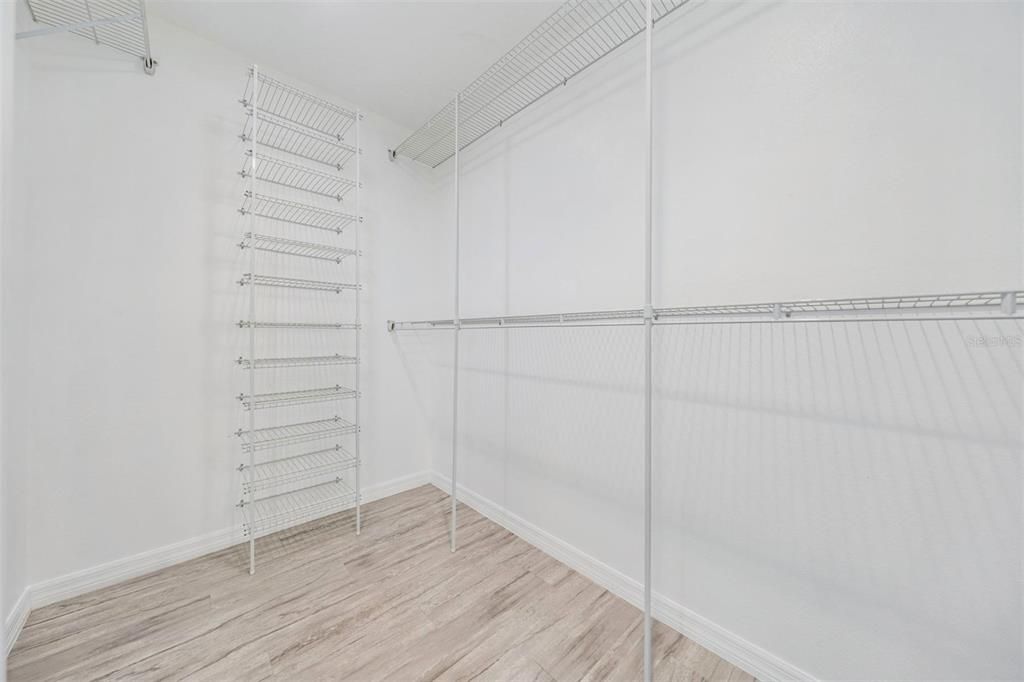En Venta: $529,900 (3 camas, 2 baños, 1700 Pies cuadrados)