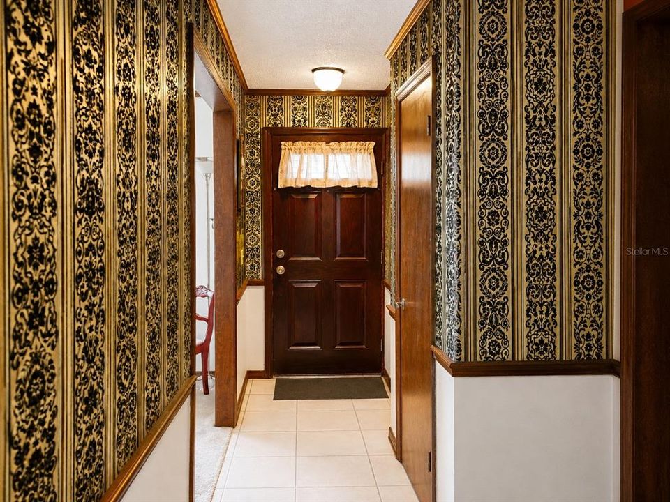 На продажу: $469,900 (4 спален, 2 ванн, 1753 Квадратных фут)