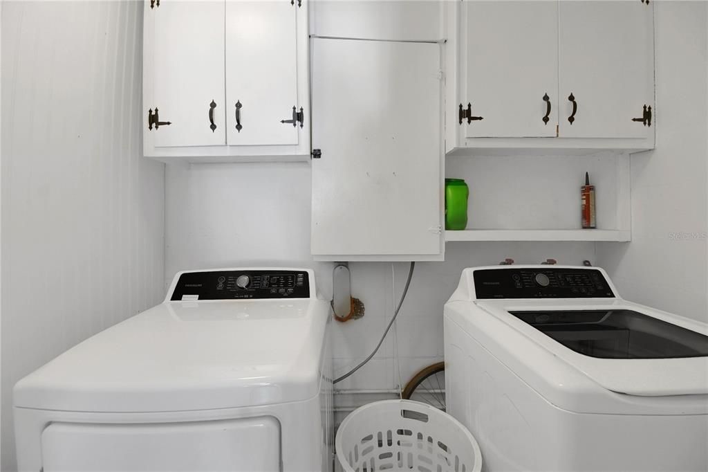 На продажу: $215,000 (3 спален, 1 ванн, 1483 Квадратных фут)