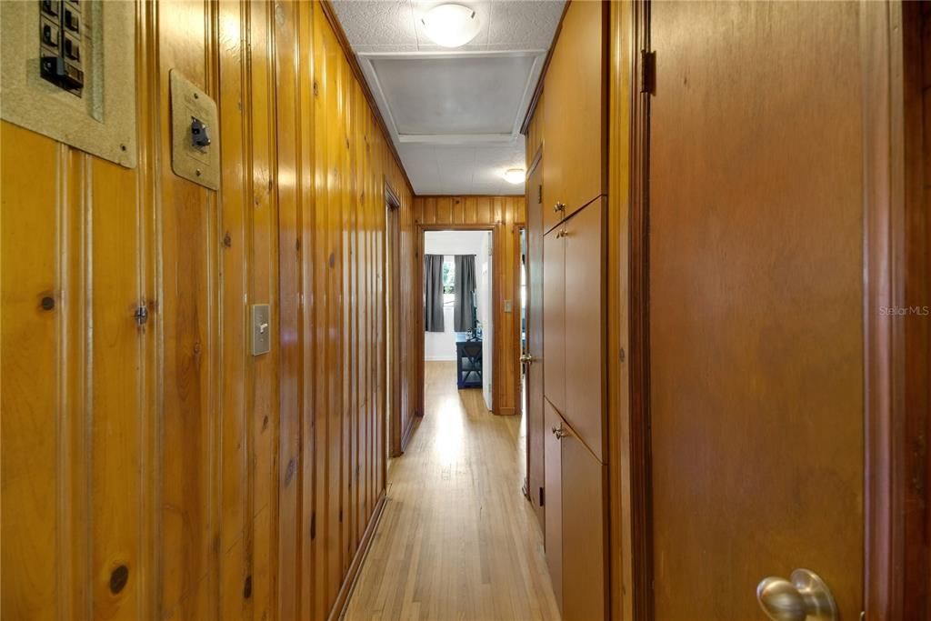 На продажу: $215,000 (3 спален, 1 ванн, 1483 Квадратных фут)