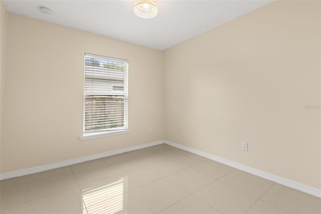 En Venta: $349,000 (3 camas, 2 baños, 1272 Pies cuadrados)