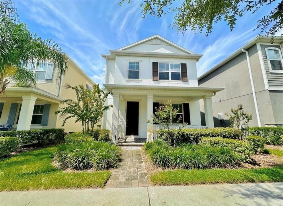 For Rent: $3,100 (4 beds, 3 baths, 2306 Square Feet)