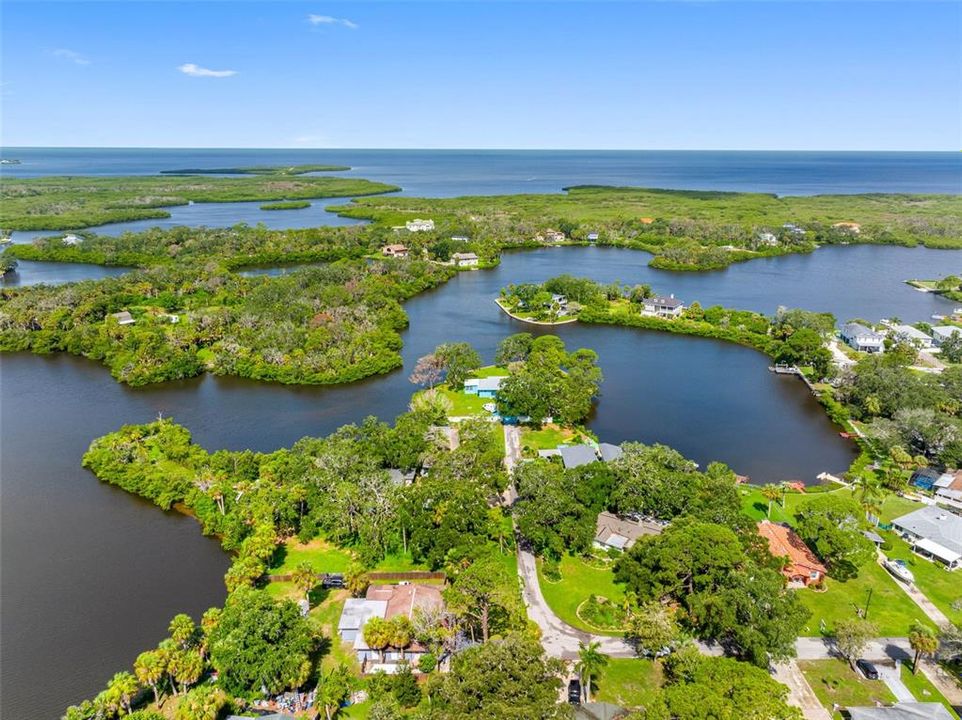 На продажу: $550,000 (5 спален, 5 ванн, 1847 Квадратных фут)