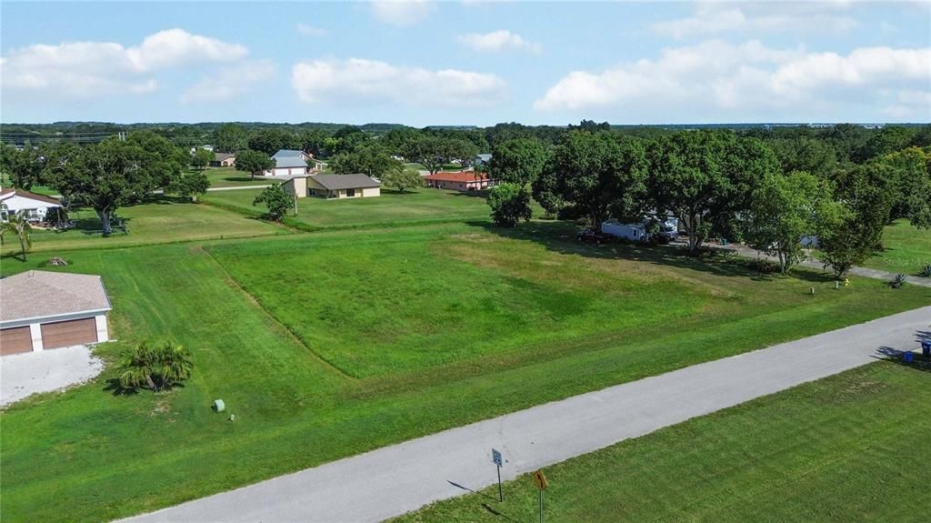 待售: $249,000 (1.05 acres)