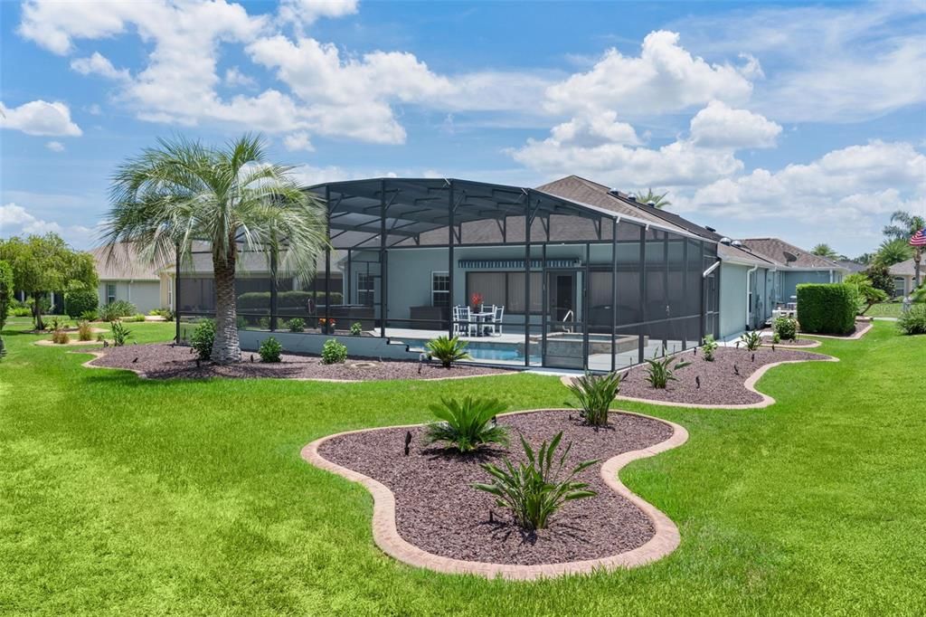 En Venta: $1,299,900 (4 camas, 2 baños, 2521 Pies cuadrados)
