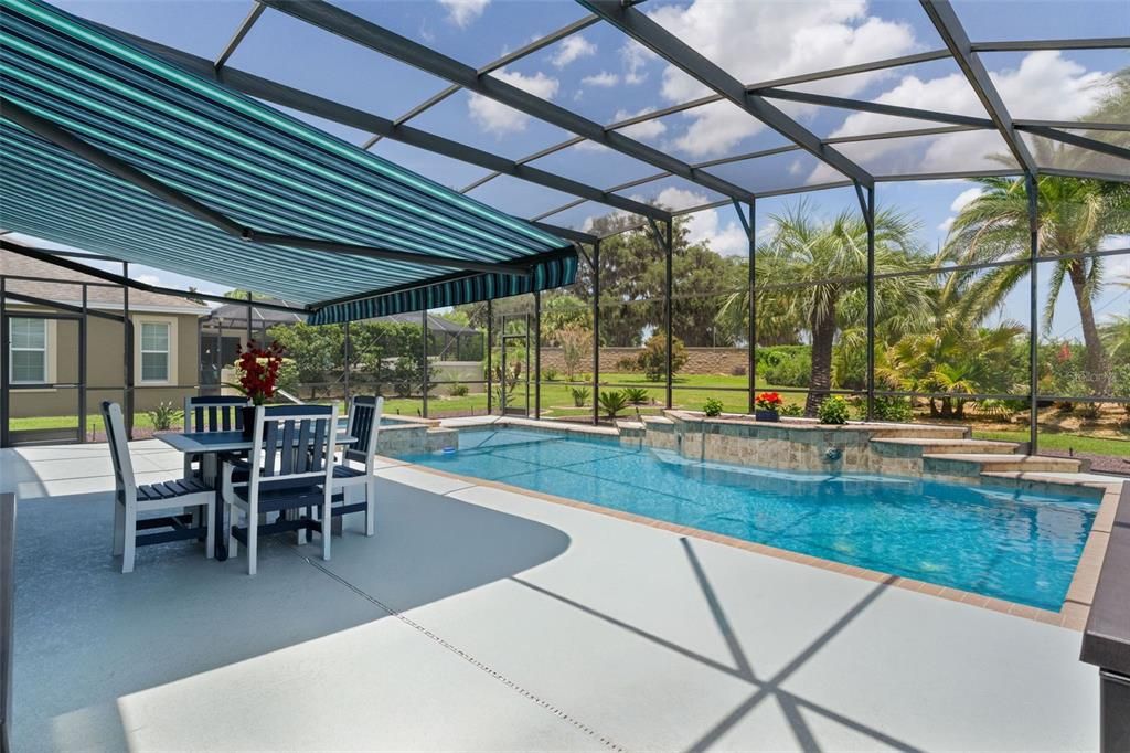 En Venta: $1,299,900 (4 camas, 2 baños, 2521 Pies cuadrados)