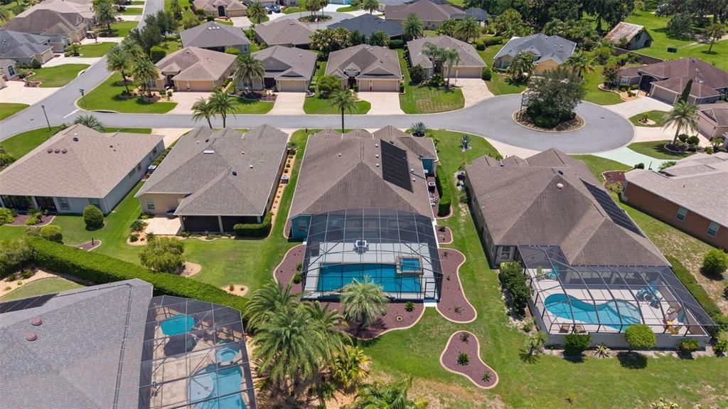 En Venta: $1,299,900 (4 camas, 2 baños, 2521 Pies cuadrados)