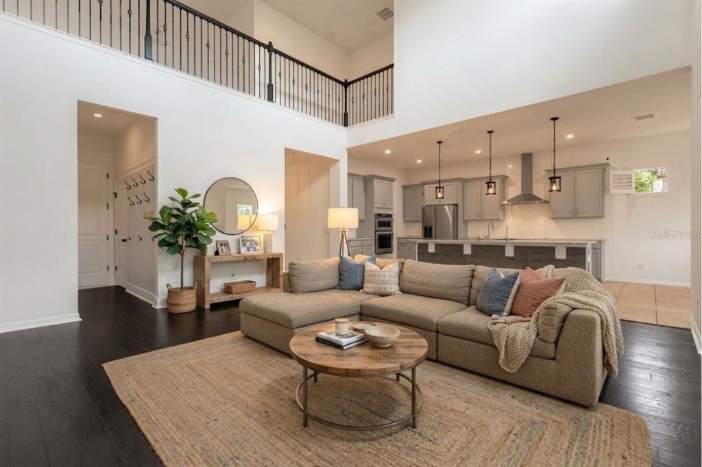En Venta: $1,249,990 (5 camas, 3 baños, 4305 Pies cuadrados)