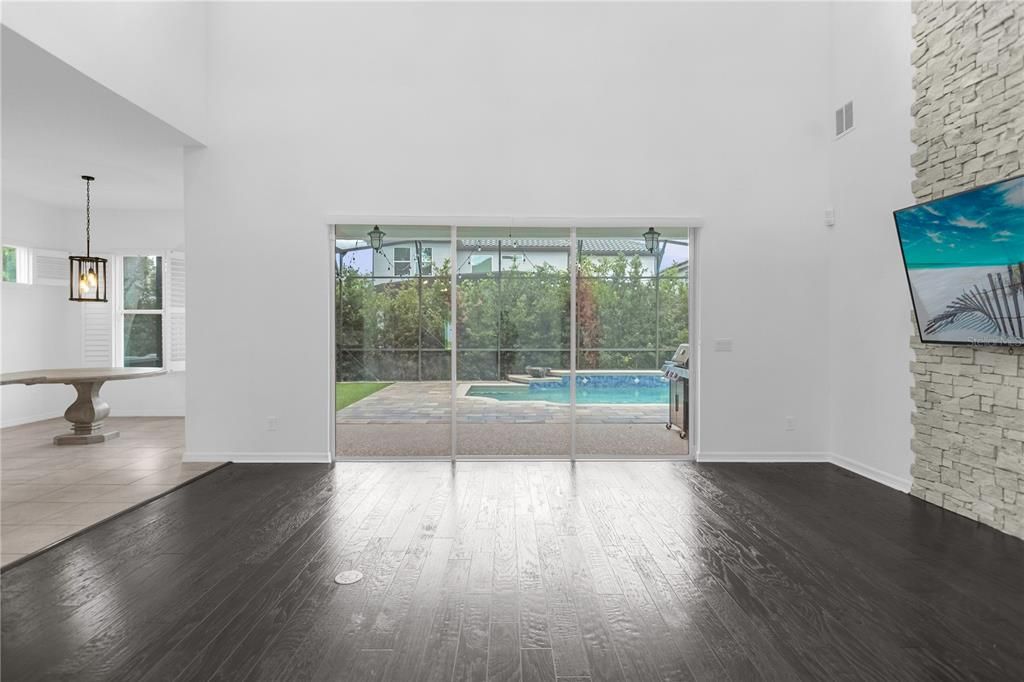 En Venta: $1,249,990 (5 camas, 3 baños, 4305 Pies cuadrados)