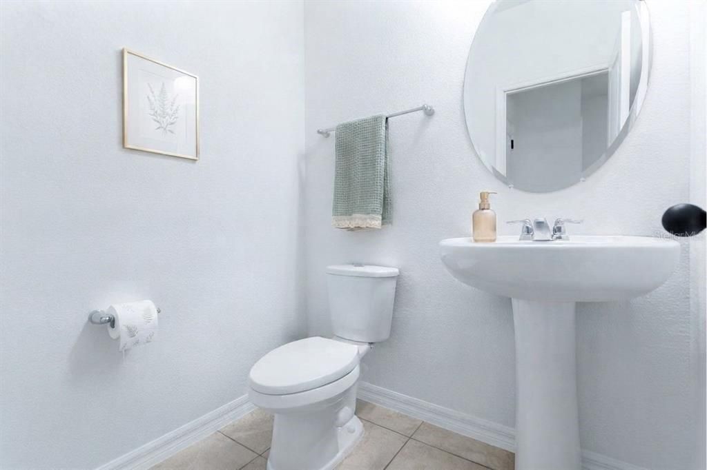 En Venta: $1,249,990 (5 camas, 3 baños, 4305 Pies cuadrados)
