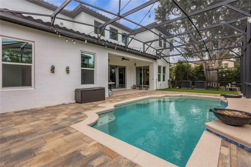 En Venta: $1,249,990 (5 camas, 3 baños, 4305 Pies cuadrados)