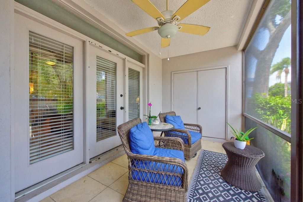 На продажу: $469,000 (2 спален, 2 ванн, 1485 Квадратных фут)
