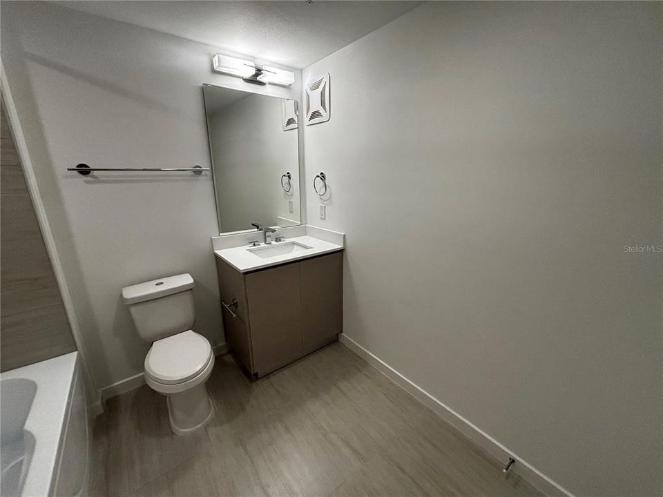 En Renta: $1,700 (3 camas, 2 baños, 1023 Pies cuadrados)