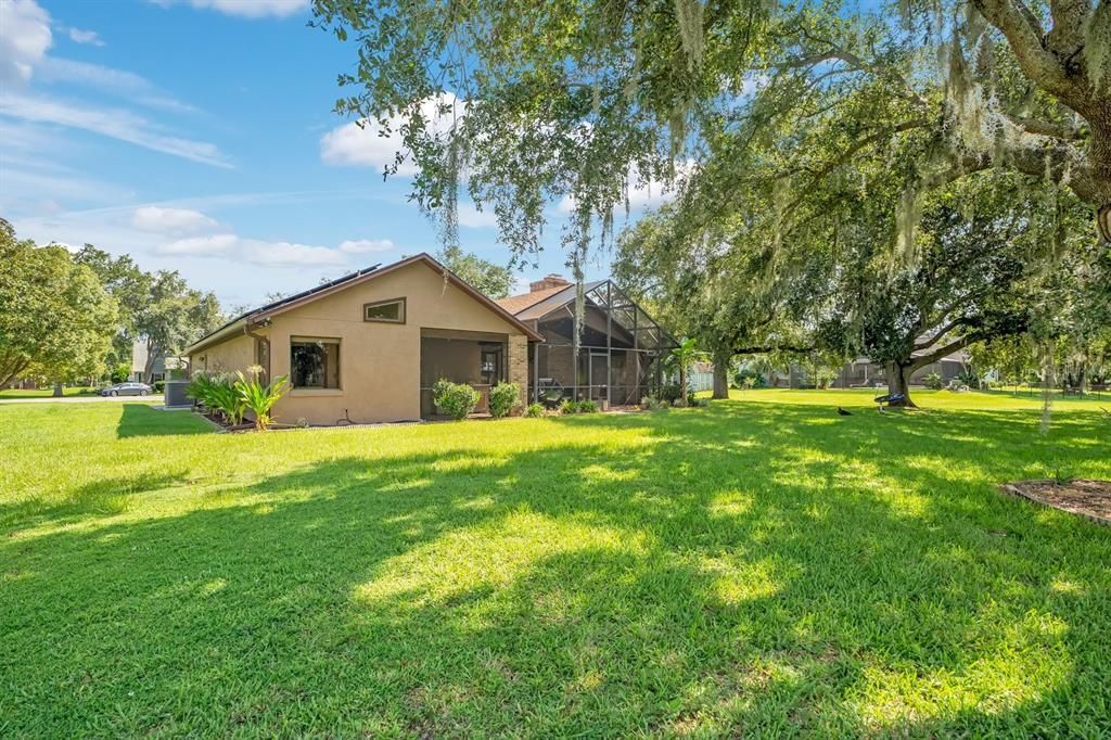 На продажу: $449,900 (3 спален, 2 ванн, 2404 Квадратных фут)