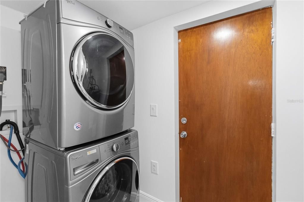 На продажу: $429,000 (3 спален, 2 ванн, 1341 Квадратных фут)
