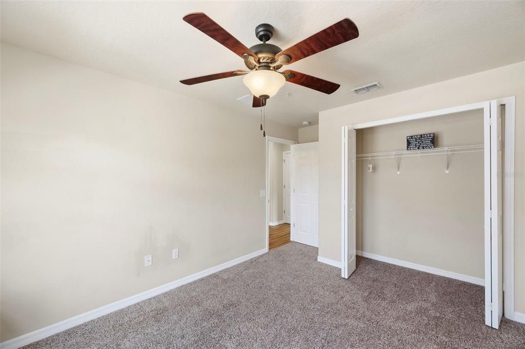 For Sale: $235,000 (3 beds, 2 baths, 1228 Square Feet)