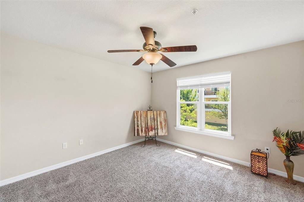 For Sale: $235,000 (3 beds, 2 baths, 1228 Square Feet)