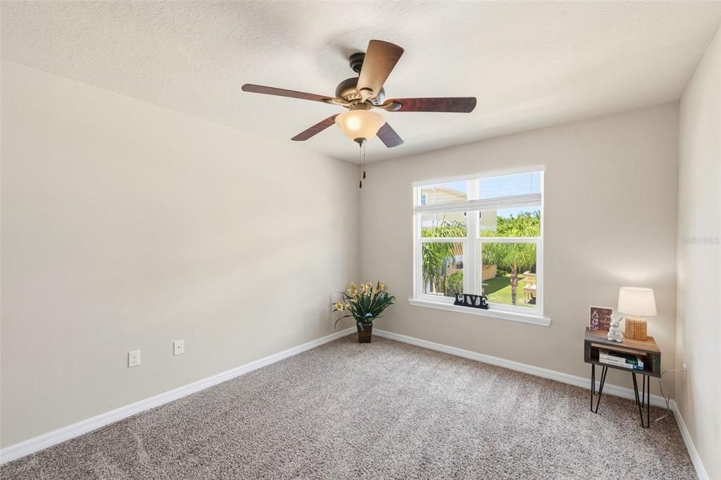 For Sale: $235,000 (3 beds, 2 baths, 1228 Square Feet)