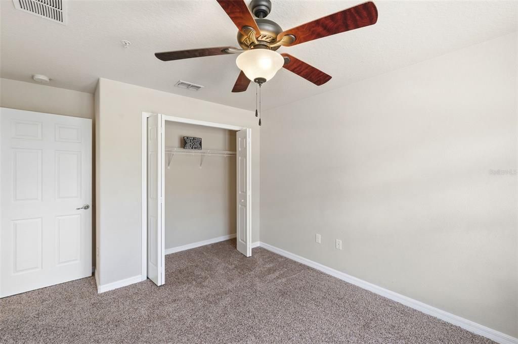 For Sale: $235,000 (3 beds, 2 baths, 1228 Square Feet)