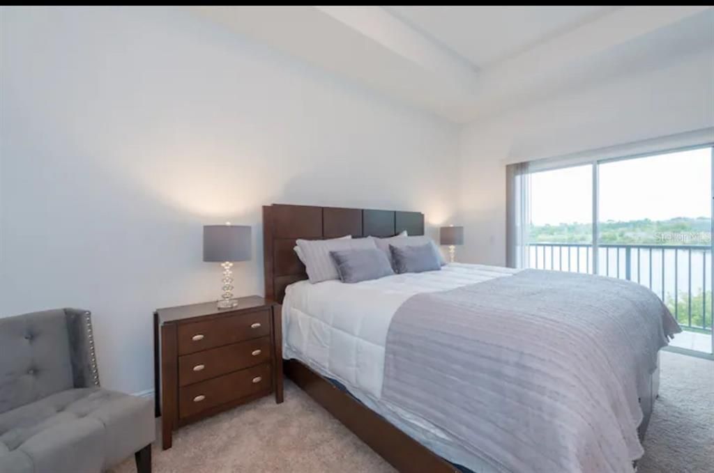 En Renta: $2,095 (4 camas, 2 baños, 1948 Pies cuadrados)