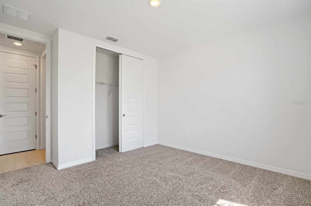 For Sale: $435,000 (4 beds, 3 baths, 2486 Square Feet)