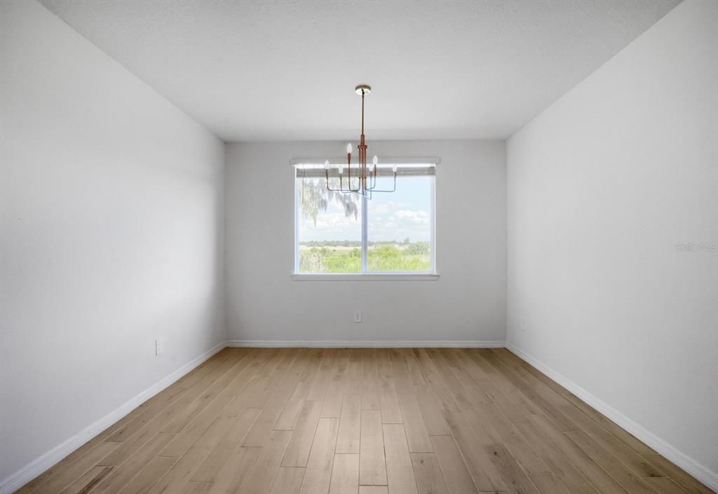 For Sale: $435,000 (4 beds, 3 baths, 2486 Square Feet)