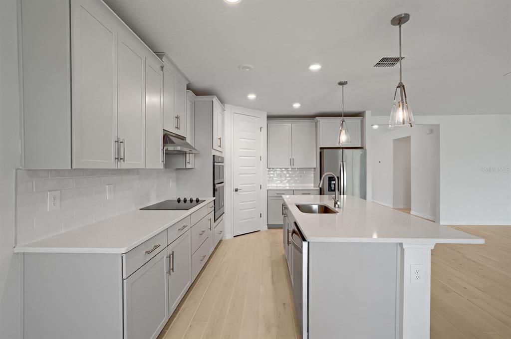 For Sale: $435,000 (4 beds, 3 baths, 2486 Square Feet)