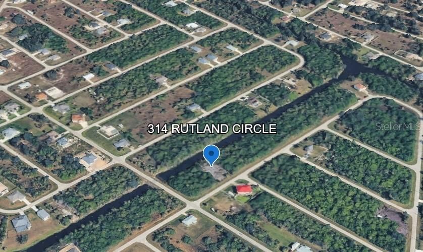 На продажу: $19,500 (0.23 acres)