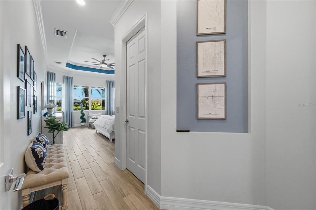 En Venta: $979,000 (3 camas, 2 baños, 2395 Pies cuadrados)