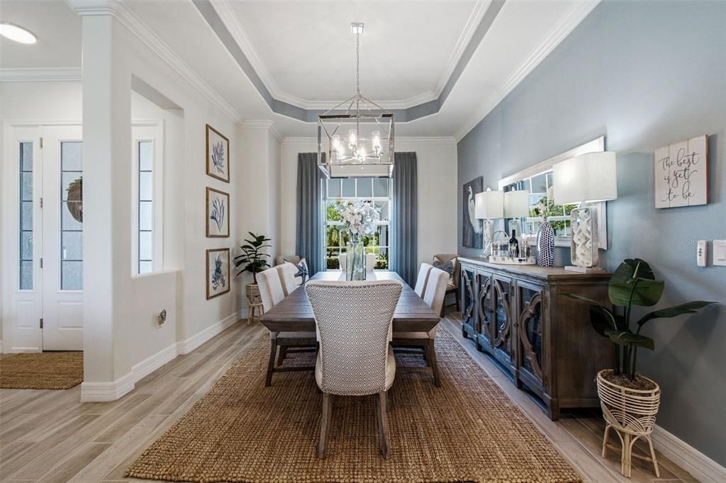 En Venta: $979,000 (3 camas, 2 baños, 2395 Pies cuadrados)
