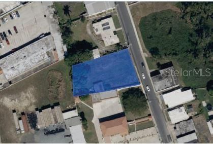 На продажу: $275,000 (0.35 acres)