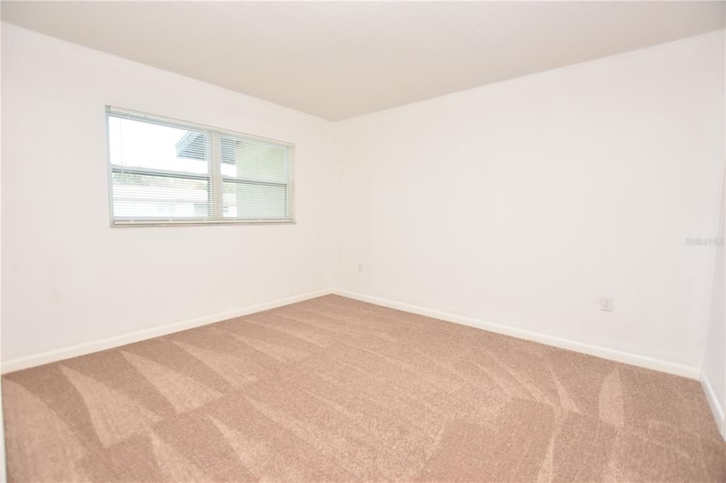 В аренду: $1,160 (2 спален, 1 ванн, 840 Квадратных фут)