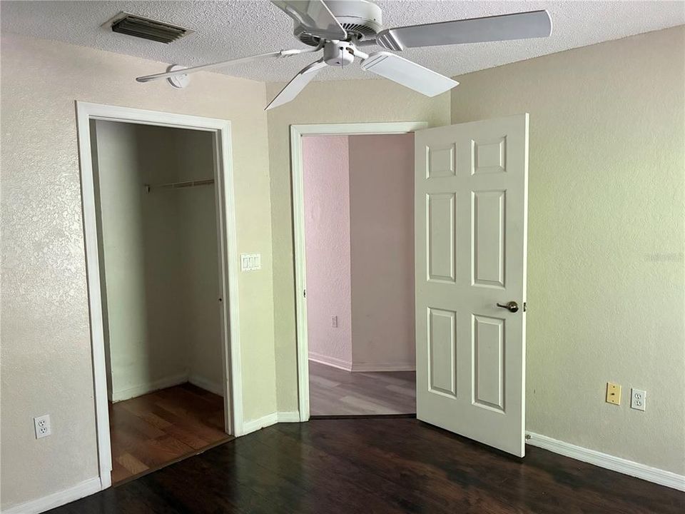 В аренду: $1,499 (2 спален, 2 ванн, 970 Квадратных фут)