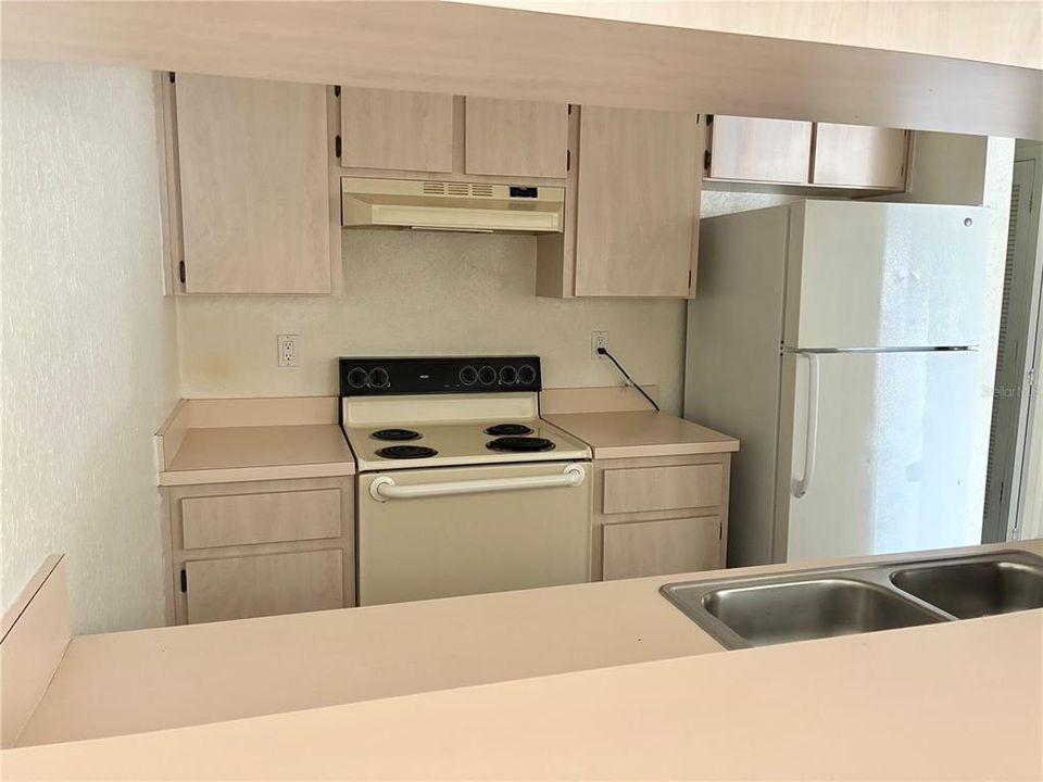 В аренду: $1,499 (2 спален, 2 ванн, 970 Квадратных фут)
