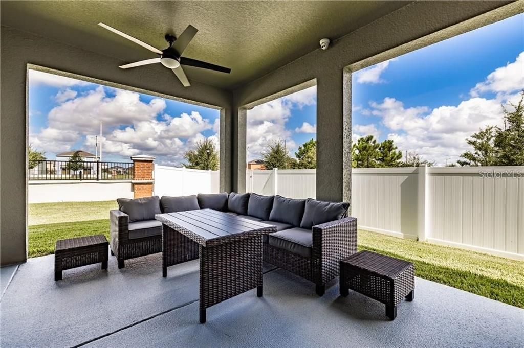En Venta: $579,000 (5 camas, 3 baños, 3568 Pies cuadrados)