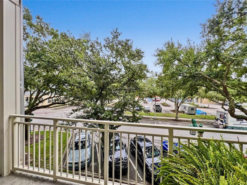 Active With Contract: $750,000 (3 beds, 2 baths, 1943 Square Feet)
