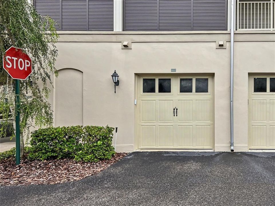 Active With Contract: $750,000 (3 beds, 2 baths, 1943 Square Feet)