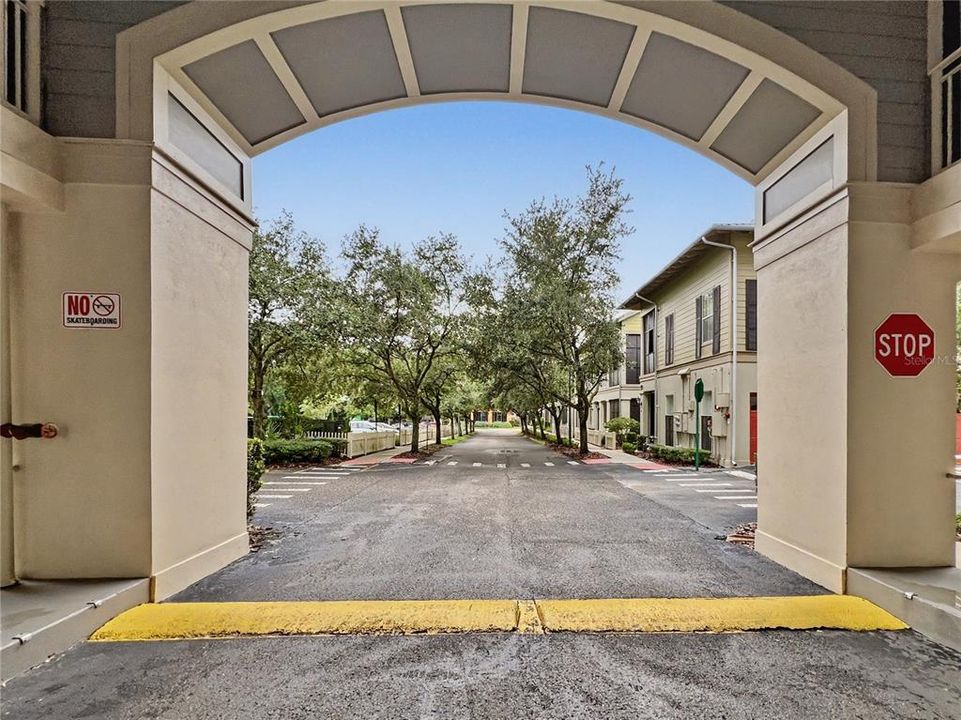 Active With Contract: $750,000 (3 beds, 2 baths, 1943 Square Feet)