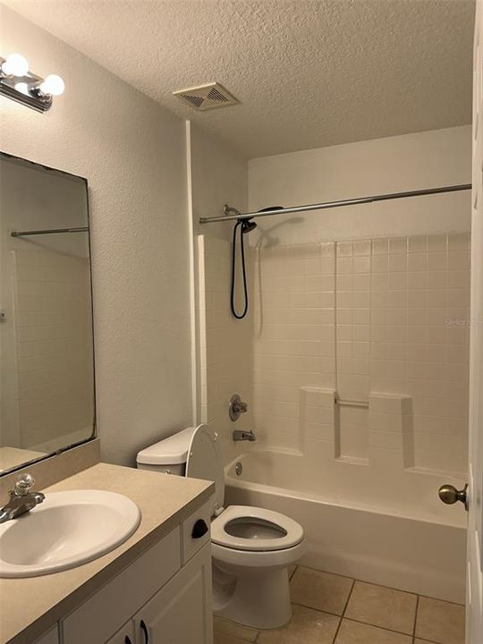 В аренду: $2,150 (3 спален, 2 ванн, 1440 Квадратных фут)