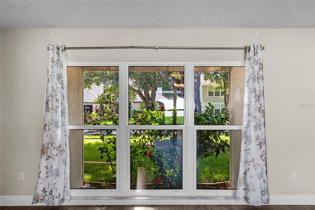 На продажу: $585,000 (4 спален, 2 ванн, 2298 Квадратных фут)
