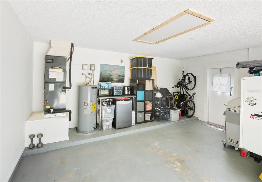 En Venta: $324,000 (3 camas, 2 baños, 1144 Pies cuadrados)