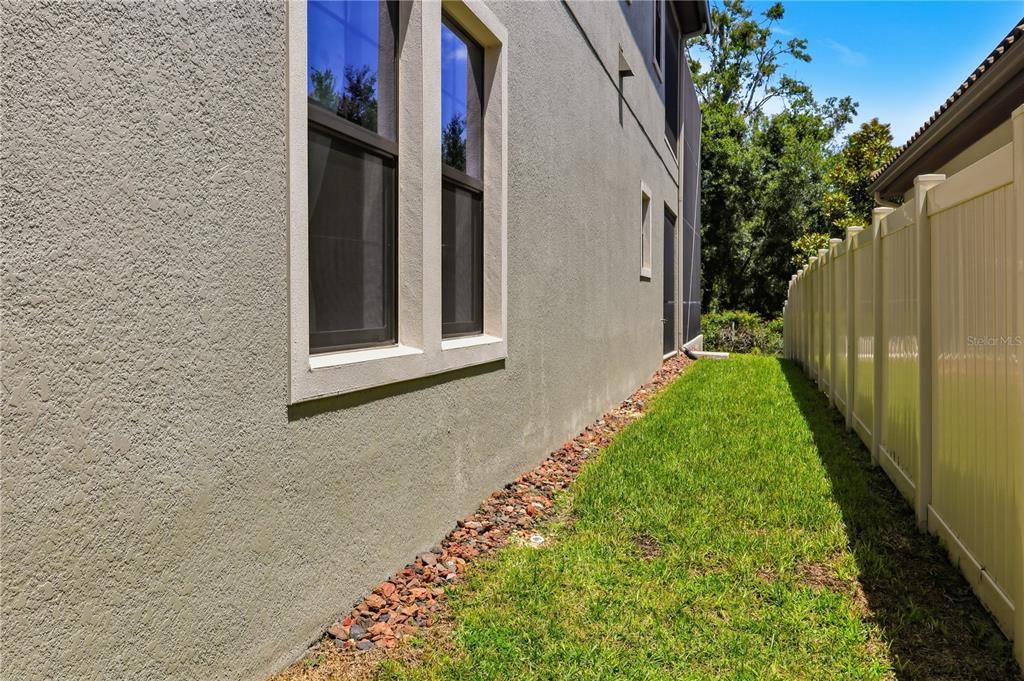 For Sale: $1,059,000 (5 beds, 4 baths, 4218 Square Feet)