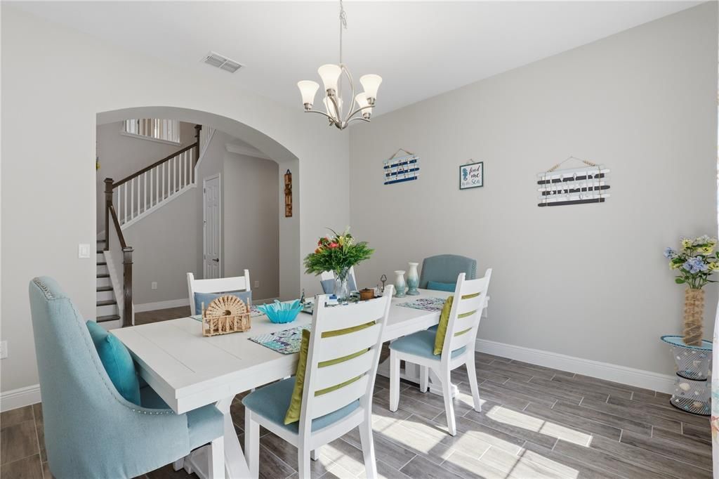 For Sale: $1,059,000 (5 beds, 4 baths, 4218 Square Feet)